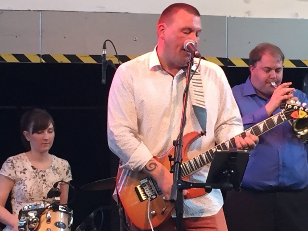 Pulse Wedding Band Showcase Ferry Glasgow 16-08-2015 Alan, Dougie & Gail
