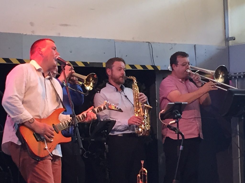 Pulse Wedding Band Showcase Ferry Glasgow 16-08-2015 Brass section & Alan